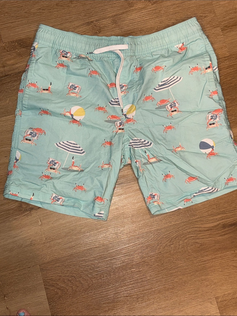 Men's Aqua Beer Drinking Crab-Print Swim Trunks